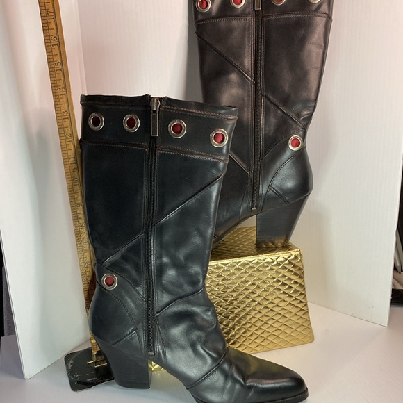 Genuine Harley Davidson leather women’s black stacked heel boots. Smoke smell 6 - Picture 3 of 8